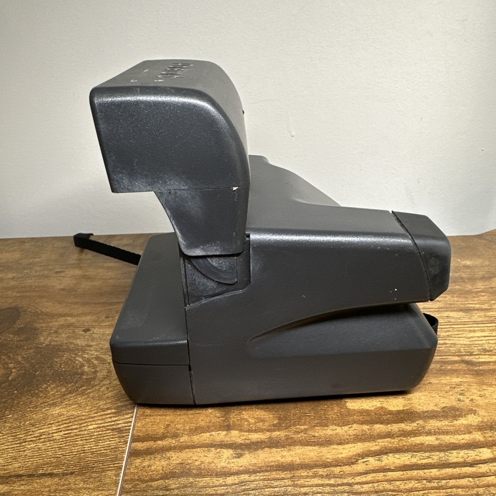 Polaroid One Step 600 Instant Film Camera Untested - Picture 2 of 8